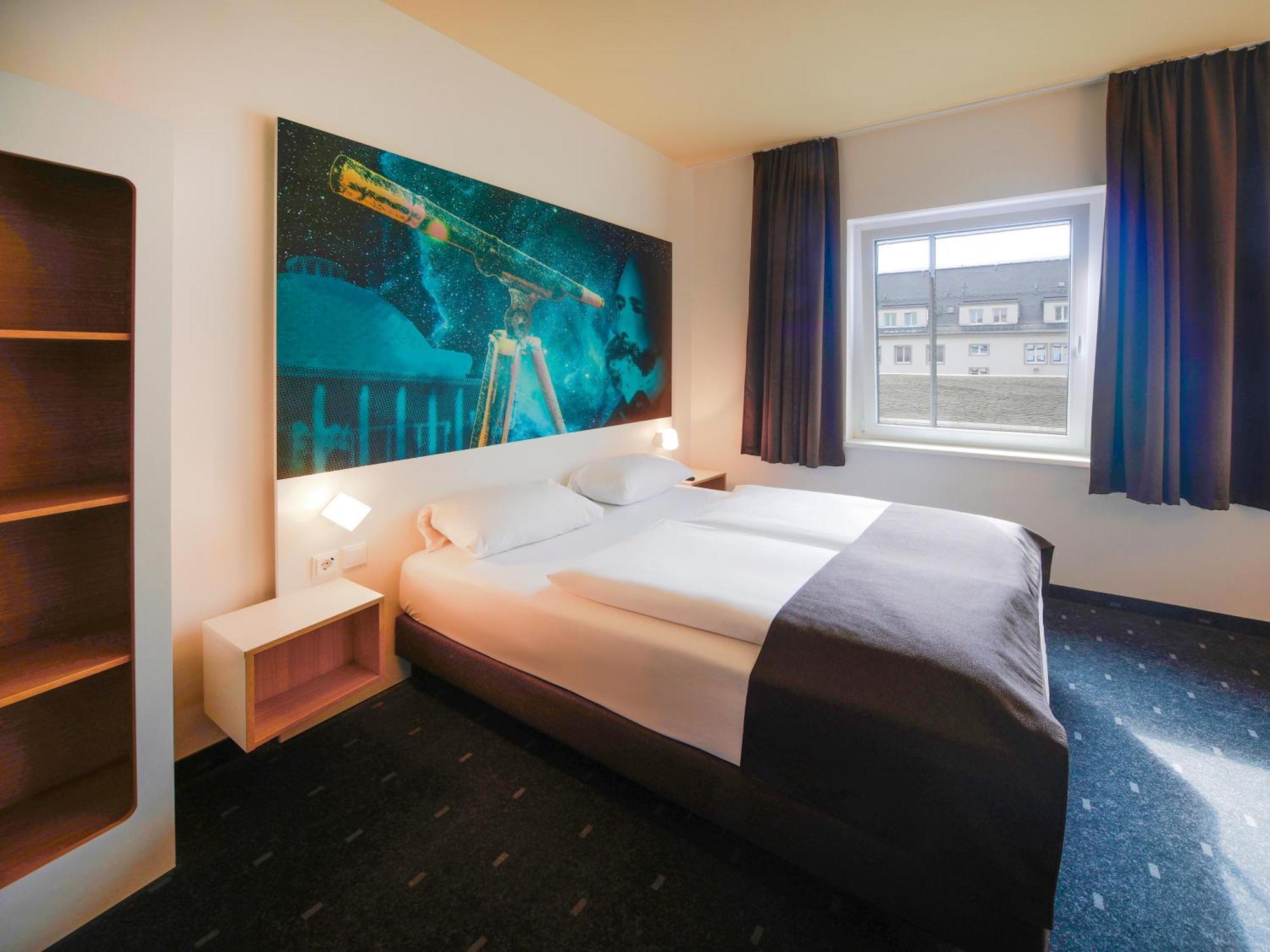 B&B Hotel Jena Buitenkant foto
