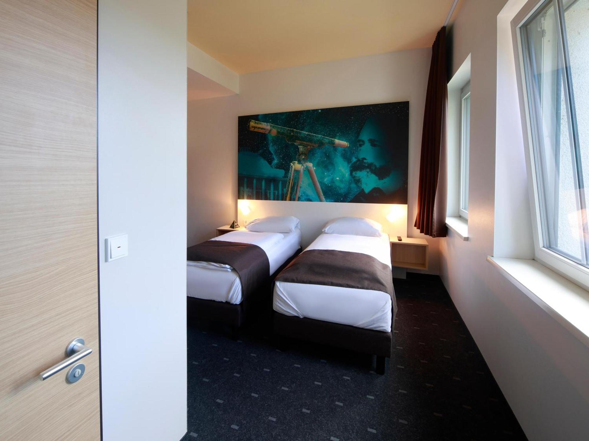 B&B Hotel Jena Buitenkant foto