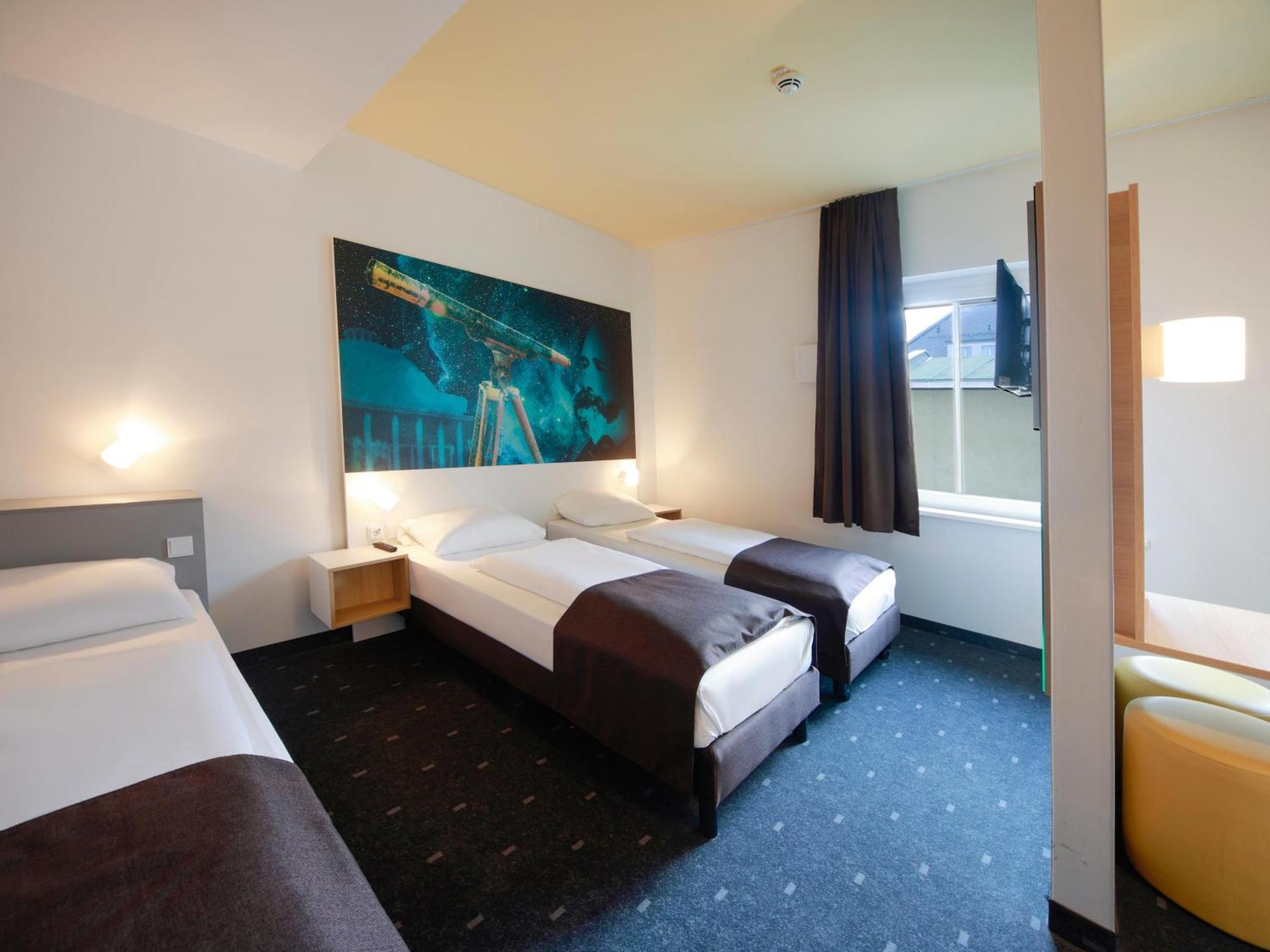 B&B Hotel Jena Buitenkant foto